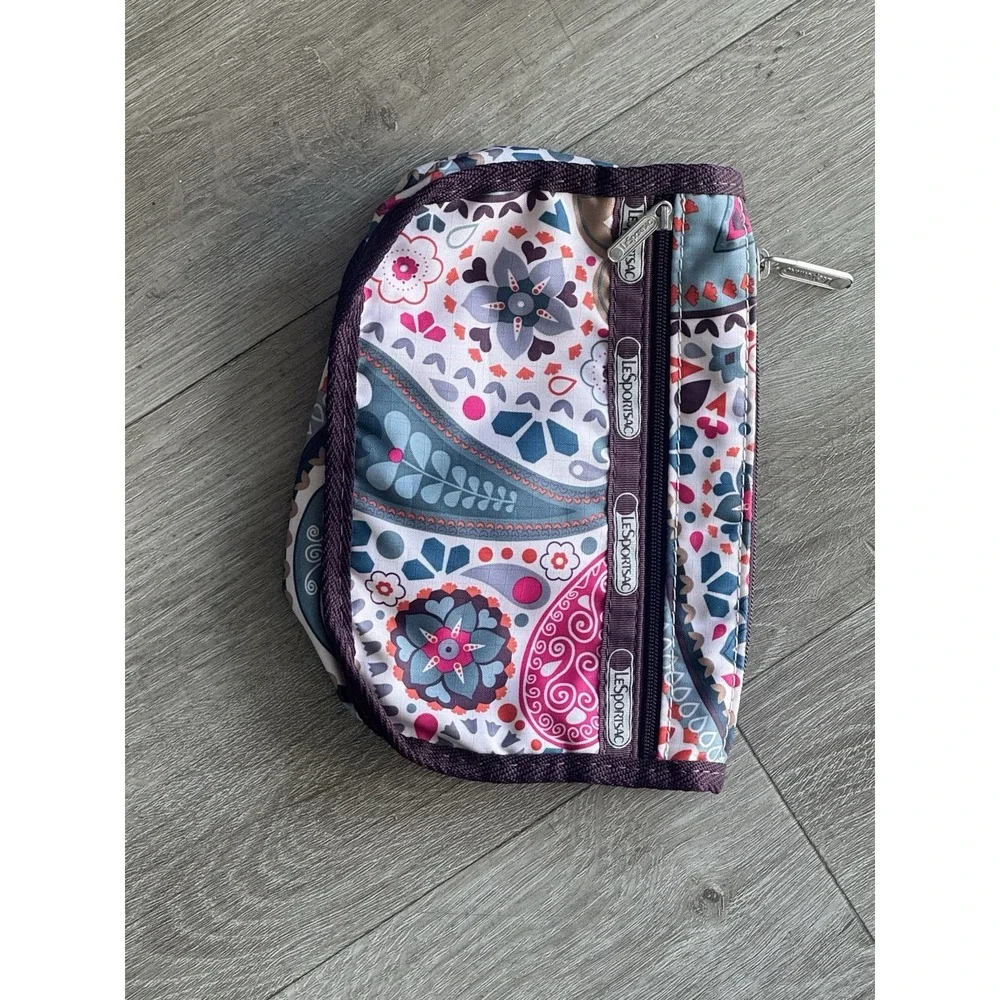 LeSportsac Floral Cosmetic Pouch Cream Multi Color Nylon Makeup Bag Zip Travel